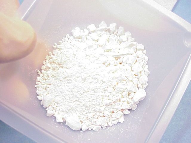 lanthanum powder